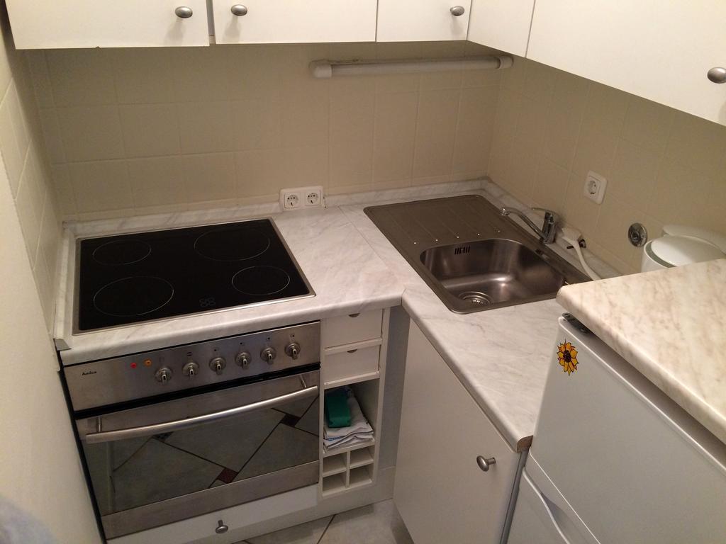 Sunshine Apartment *